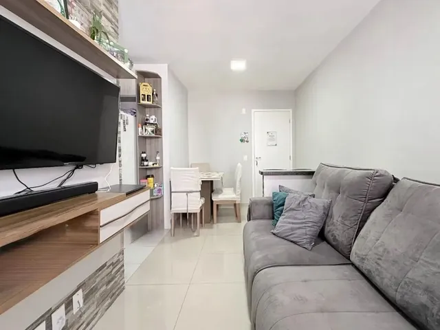 Apartamento 2 quartos e 1 banheiro, à venda, no bairro Santa Felicidade em Curitiba