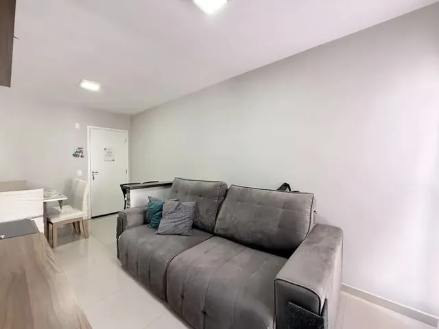 Apartamento 2 quartos e 1 banheiro, à venda, no bairro Santa Felicidade em Curitiba