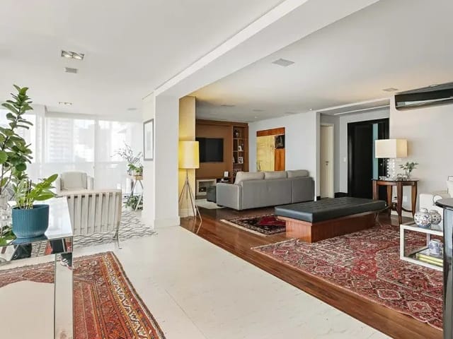 Apartamento com 230m² 3 quartos e 4 banheiros, para alugar, no bairro Vila Nova Conceição em São Paulo