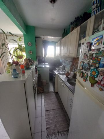 Apartamento com 56m² 2 quartos e 1 banheiro, à venda, no bairro Três Vendas em Pelotas