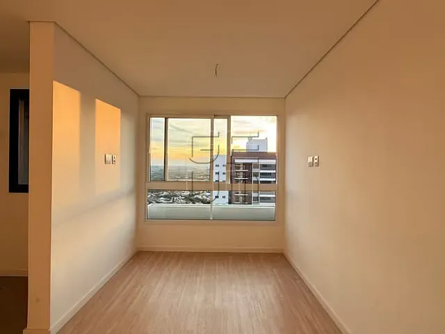 Apartamento 2 quartos e 2 banheiros, à venda, no bairro Terra Bonita em Londrina