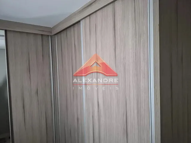 Apartamento com 10m² 3 quartos e 2 banheiros, à venda, no bairro Conjunto Residencial Trinta e Um de Março em São José Dos Campos