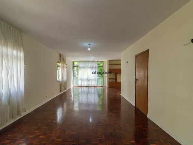 Apartamento 3 quartos e 4 banheiros, para alugar, no bairro Cerqueira César em São Paulo