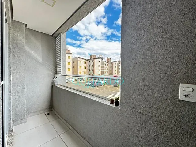 Apartamento com 82m² 2 quartos e 2 banheiros, à venda, no bairro Parque Jamaica em Londrina
