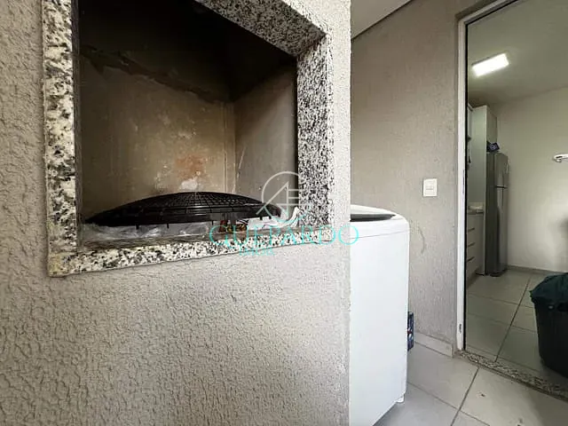Apartamento com 82m² 2 quartos e 2 banheiros, à venda, no bairro Parque Jamaica em Londrina