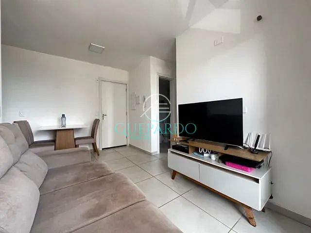 Apartamento com 82m² 2 quartos e 2 banheiros, à venda, no bairro Parque Jamaica em Londrina