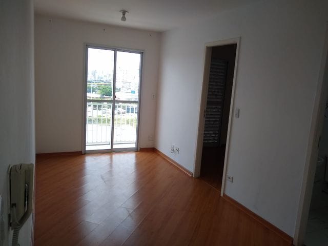 Apartamento com 48m² 1 quarto e 1 banheiro, para alugar, no bairro Cambuci em São Paulo