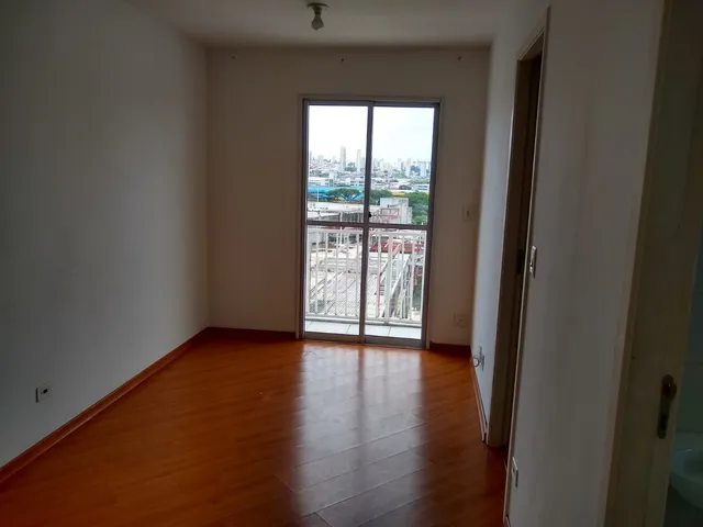 Apartamento com 48m² 1 quarto e 1 banheiro, para alugar, no bairro Cambuci em São Paulo