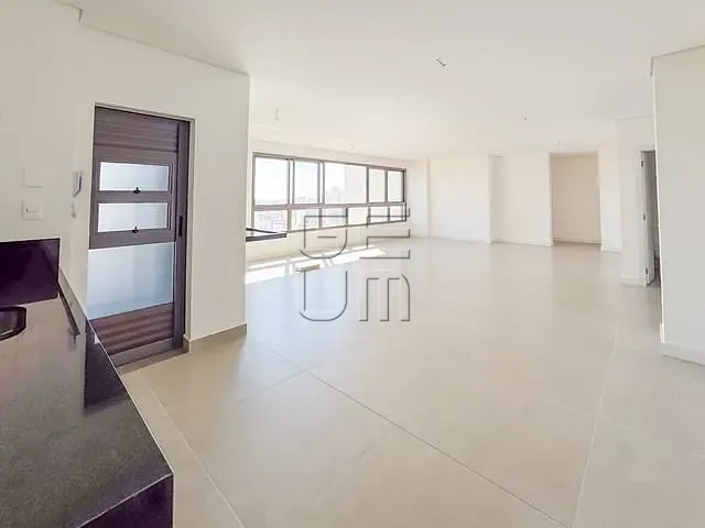 Apartamento 3 quartos e 4 banheiros, à venda, no bairro Gleba Fazenda Palhano em Londrina