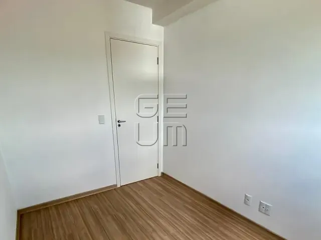 Apartamento 2 quartos e 1 banheiro, à venda, no bairro Aurora em Londrina