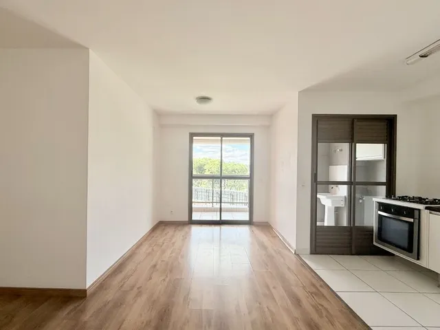 Apartamento 2 quartos e 1 banheiro, para alugar, no bairro Ecoville em Curitiba