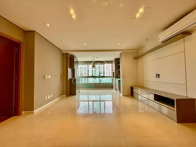 Apartamento com 205m² 3 quartos e 3 banheiros, à venda, no bairro Gleba Fazenda Palhano em Londrina