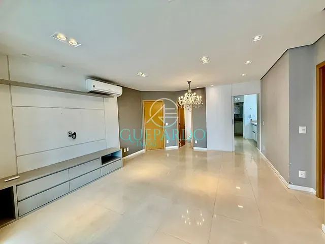 Apartamento com 205m² 3 quartos e 3 banheiros, à venda, no bairro Gleba Fazenda Palhano em Londrina