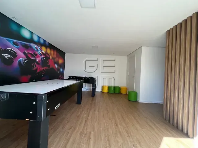 Apartamento 2 quartos e 2 banheiros, à venda, no bairro Parque Jamaica em Londrina