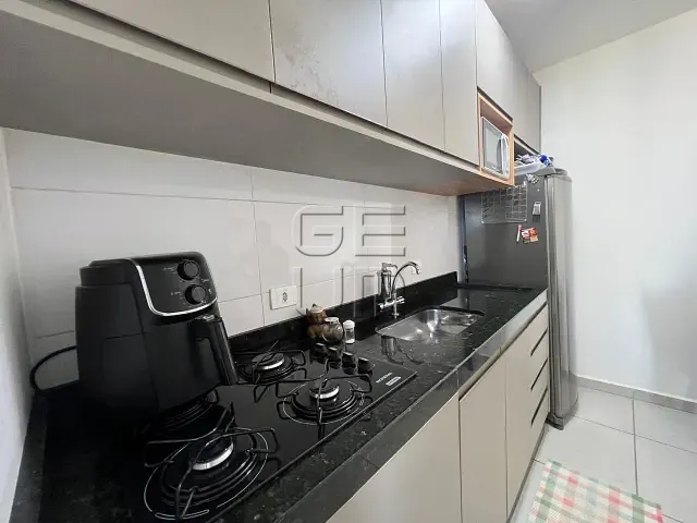 Apartamento 2 quartos e 2 banheiros, à venda, no bairro Parque Jamaica em Londrina