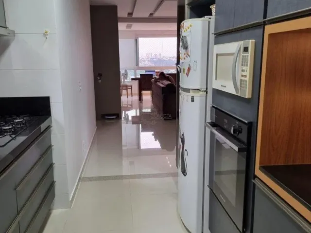 Apartamento com 205m² 3 quartos e 2 banheiros, à venda, no bairro Gleba Palhano em Londrina