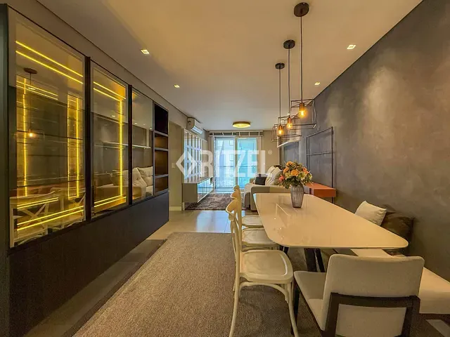 Apartamento 2 quartos e 2 banheiros, à venda, no bairro Vila Nova em Novo Hamburgo
