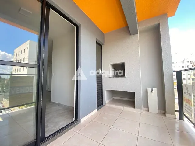 Apartamento 3 quartos e 1 banheiro, à venda, no bairro Uvaranas em Ponta Grossa