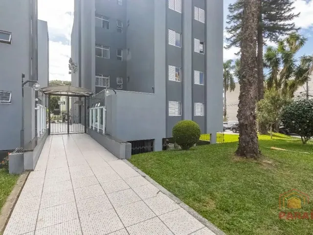 Apartamento 3 quartos e 2 banheiros, para alugar, no bairro Ahú em Curitiba