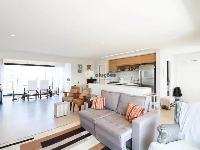 Apartamento 3 quartos e 5 banheiros, à venda, no bairro Jardim das Acácias em São Paulo