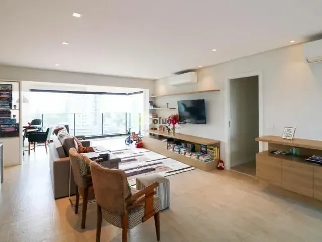 Apartamento 3 quartos e 5 banheiros, à venda, no bairro Jardim das Acácias em São Paulo