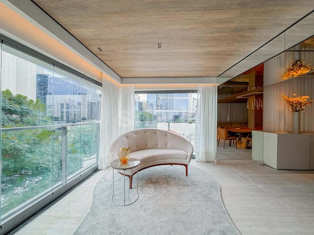 Apartamento 3 quartos e 5 banheiros, à venda ou para alugar, no bairro Itaim Bibi em São Paulo