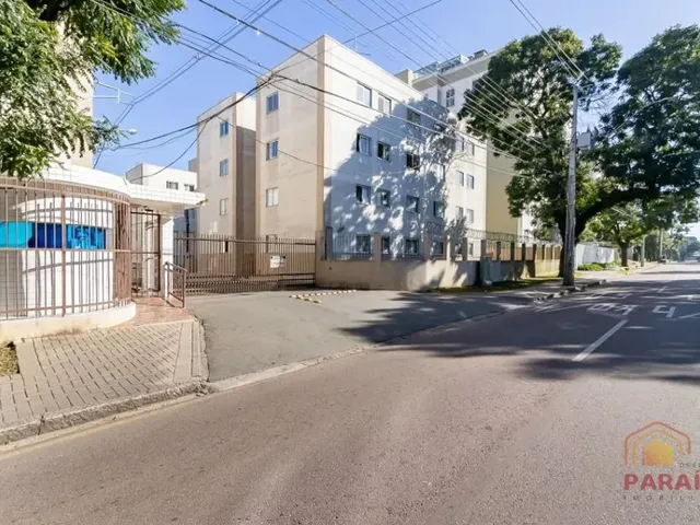 Apartamento 3 quartos e 1 banheiro, para alugar, no bairro Capão Raso em Curitiba