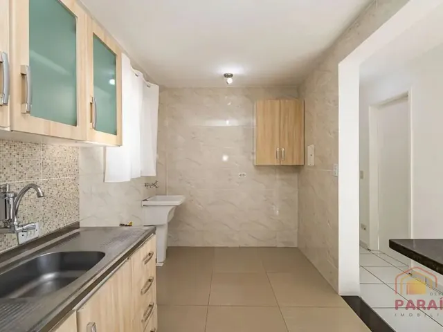 Apartamento 3 quartos e 1 banheiro, para alugar, no bairro Capão Raso em Curitiba