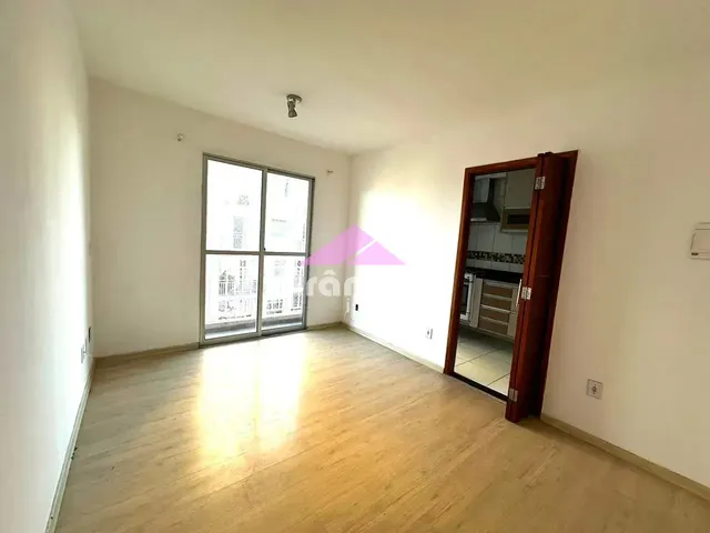 Apartamento com 10m² 2 quartos e 1 banheiro, à venda, no bairro Jardim Americano em São José Dos Campos