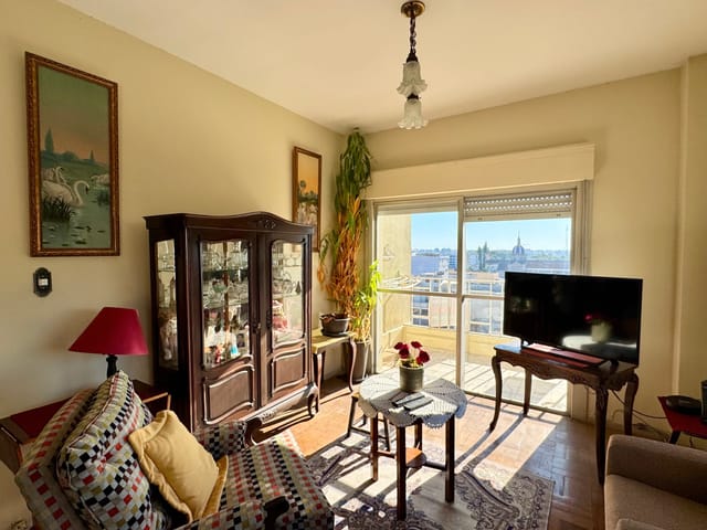 Apartamento com 128m² 3 quartos e 3 banheiros, à venda, no bairro Centro em Pelotas
