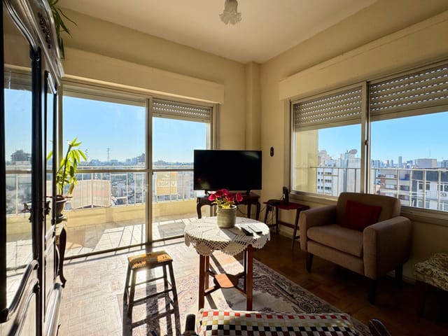 Apartamento com 128m² 3 quartos e 3 banheiros, à venda, no bairro Centro em Pelotas