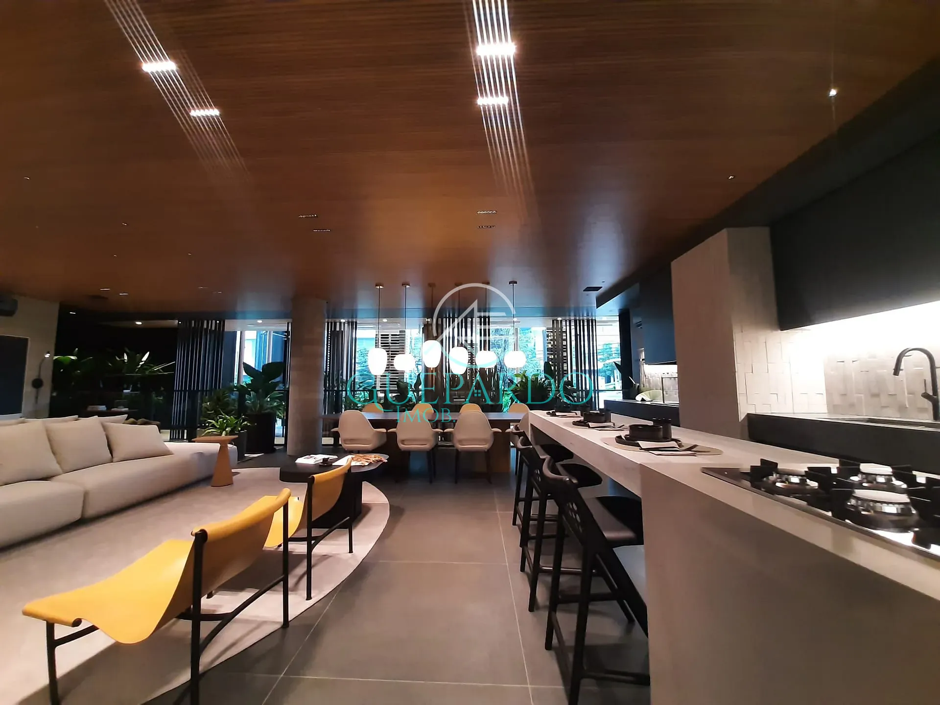 Apartamento, 3 quartos, 195 m² - Foto 1