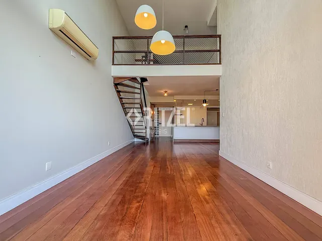 Cobertura / Penthouse 3 quartos e 3 banheiros, à venda, no bairro Centro em Novo Hamburgo
