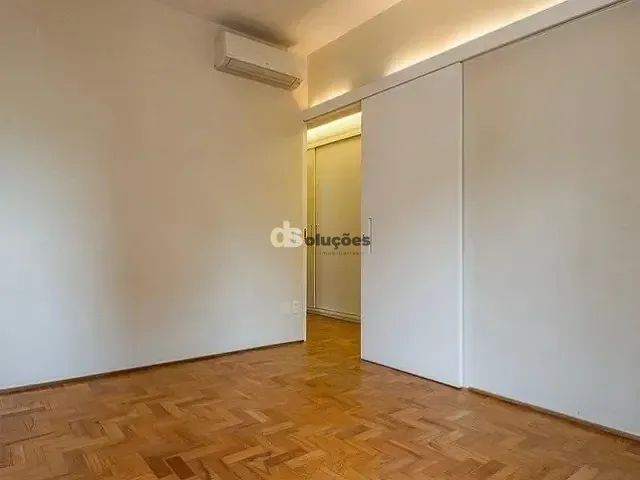 Apartamento 2 quartos e 2 banheiros, à venda ou para alugar, no bairro Jardim Paulista em São Paulo
