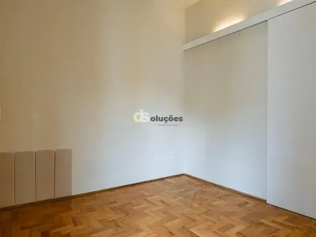 Apartamento 2 quartos e 2 banheiros, à venda ou para alugar, no bairro Jardim Paulista em São Paulo
