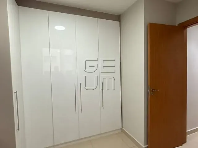 Apartamento com 56m² 2 quartos e 1 banheiro, para alugar, no bairro Gleba Fazenda Palhano em Londrina