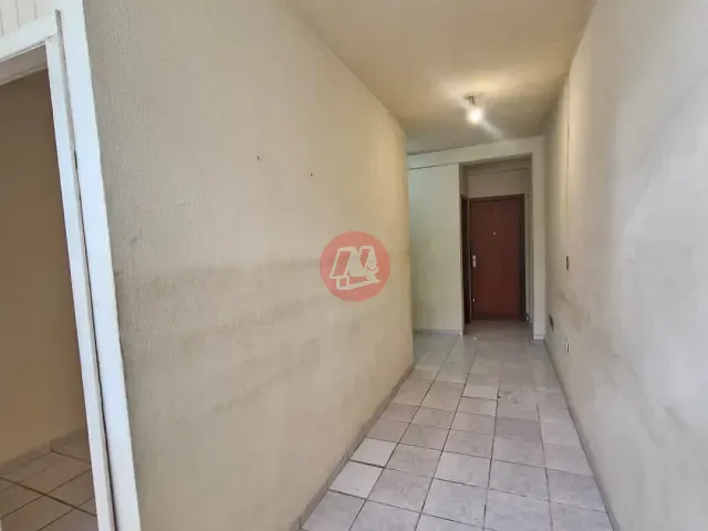 Apartamento 1 quarto e 1 banheiro, para alugar, no bairro Floresta em Porto Alegre