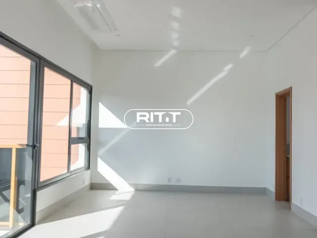 Apartamento 3 quartos e 4 banheiros, para alugar, no bairro Cambuí em Campinas