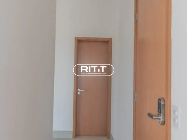 Apartamento 3 quartos e 4 banheiros, para alugar, no bairro Cambuí em Campinas