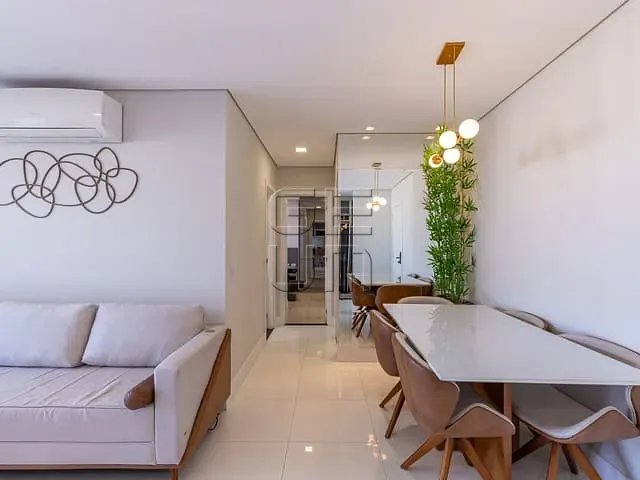 Apartamento 2 quartos e 2 banheiros, à venda, no bairro Santa Rosa em Londrina