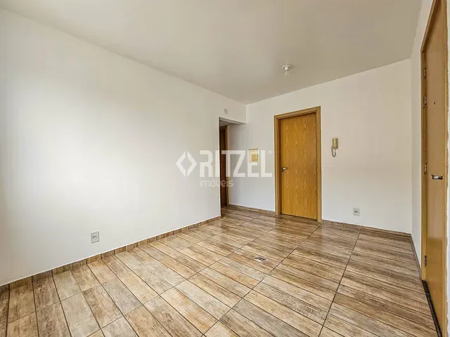 Apartamento 2 quartos e 1 banheiro, à venda, no bairro Industrial em Novo Hamburgo