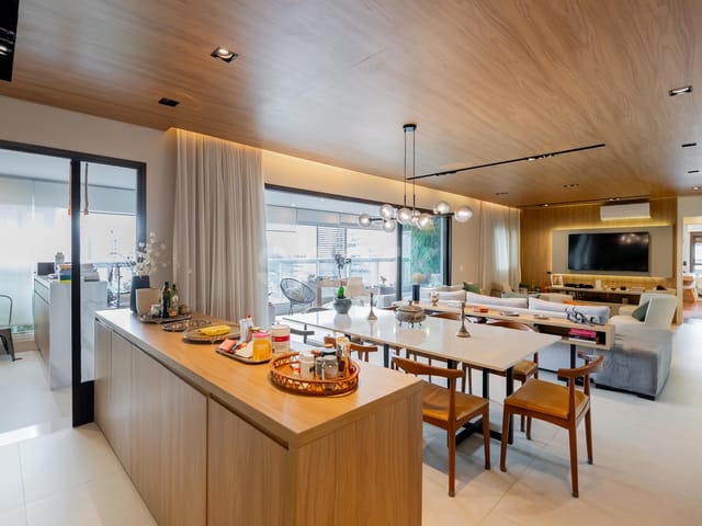 Apartamento com 178m² 3 quartos e 5 banheiros, à venda, no bairro Brooklin em São Paulo