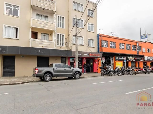 Apartamento 2 quartos e 1 banheiro, à venda, no bairro Rebouças em Curitiba
