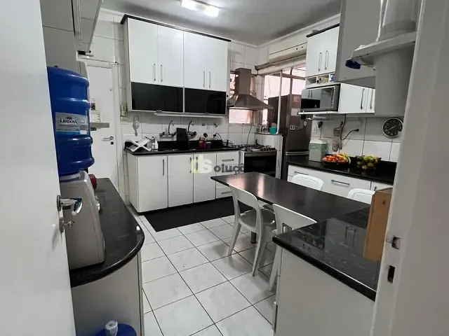 Apartamento 3 quartos e 4 banheiros, à venda, no bairro Santa Cecília em São Paulo