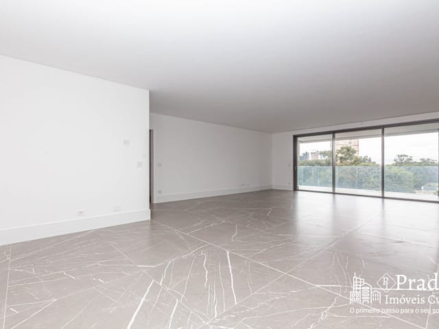Apartamento 4 quartos e 5 banheiros, à venda, no bairro Campo Comprido em Curitiba