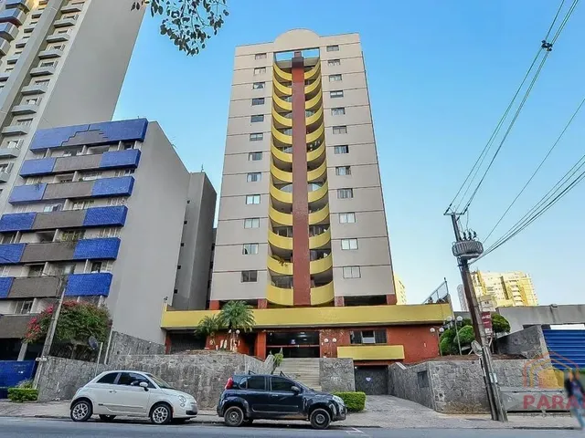 Apartamento 3 quartos e 2 banheiros, para alugar, no bairro Cristo Rei em Curitiba