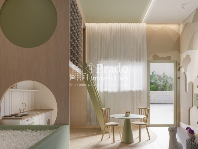 Apartamento com 175m² 3 quartos e 2 banheiros, à venda, no bairro Centro em Curitiba