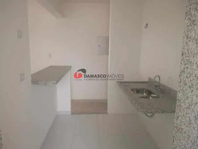 Apartamento 2 quartos e 1 banheiro, à venda, no bairro Jardim em Santo André