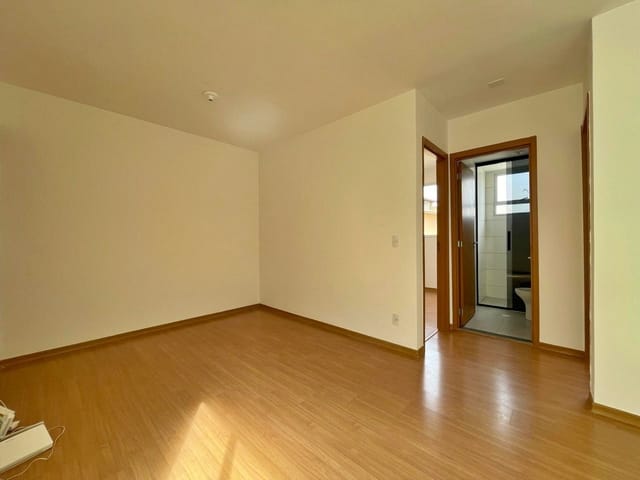 Foto do Apartamento - Apartamento com 02 quartos, elevador, lazer com piscina e uma vaga, Juliana, Belo Horizonte, MG | Deltalar Imóveis