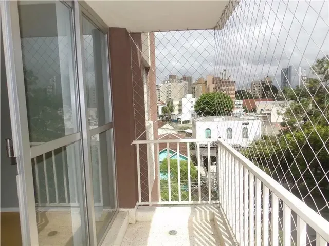 Apartamento 3 quartos e 2 banheiros, à venda, no bairro Alto da Glória em Curitiba